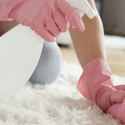 Cómo utilizar bicarbonato de sodio como limpiador de alfombras