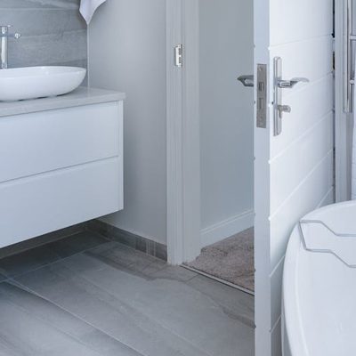 Características limpieza de baños