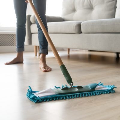 ¿Cómo Quitar La Grasa Pegada En El Piso?
