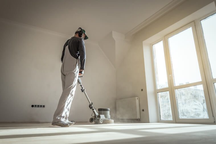 fregado de pisos en Panamá : Floor scrubbing in Panama